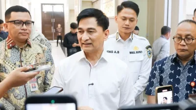 banten-tolak-bayar-pajak-kendaraan-tanpa-ktp-dedi-mulyadi-jabar
