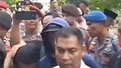 demo-kantor-gubernur-sumut-bobby-nasution-batalkan-izin-tpl
