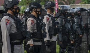 demo-mahasiswa-jakarta-pusat-personel-gabungan-siaga