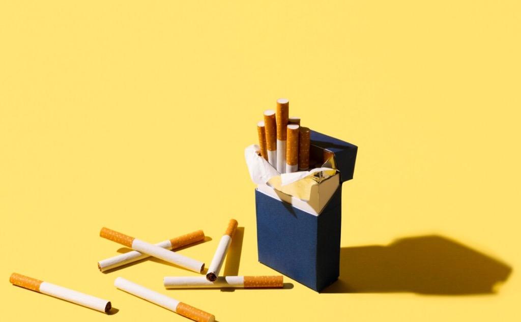 ilustrasi_rokok_ilegal_merajalela_di_indonesia_fr